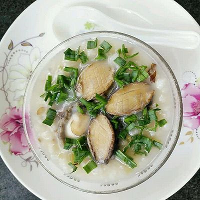 芹香鲍鱼粥