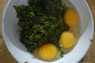 香椿鸡蛋饼
