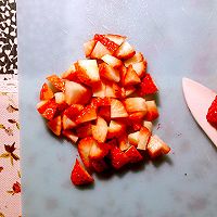 玫瑰草莓奶油慕斯蛋糕6寸（含蛋糕烤制各种问题详解）的做法图解20