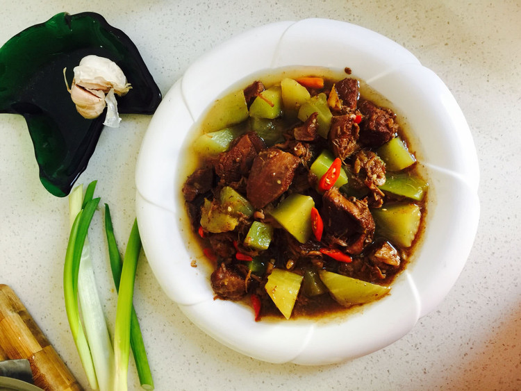 青笋牛肉的做法