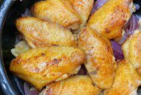 #安佳新年聚会食谱#沙姜鸡翅啫啫煲的做法