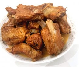 炖猪排的做法