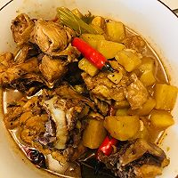 土豆炖鸡背的做法图解6