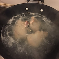 山药骨头汤的做法图解1