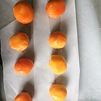 低卡简易版红薯蛋黄酥的做法图解1