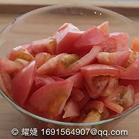 DIY健康拌饭酱——鸡肉番茄浓酱的做法图解1