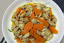 胡萝卜炒草菇的做法
