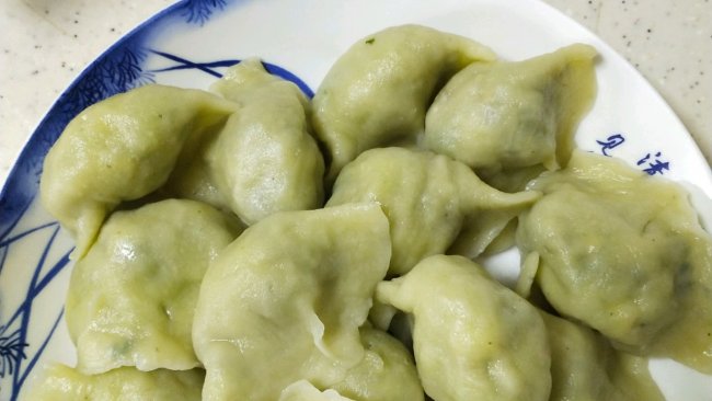 青菜香菇素饺子的做法