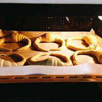 椒盐脆皮牛角包的做法图解12