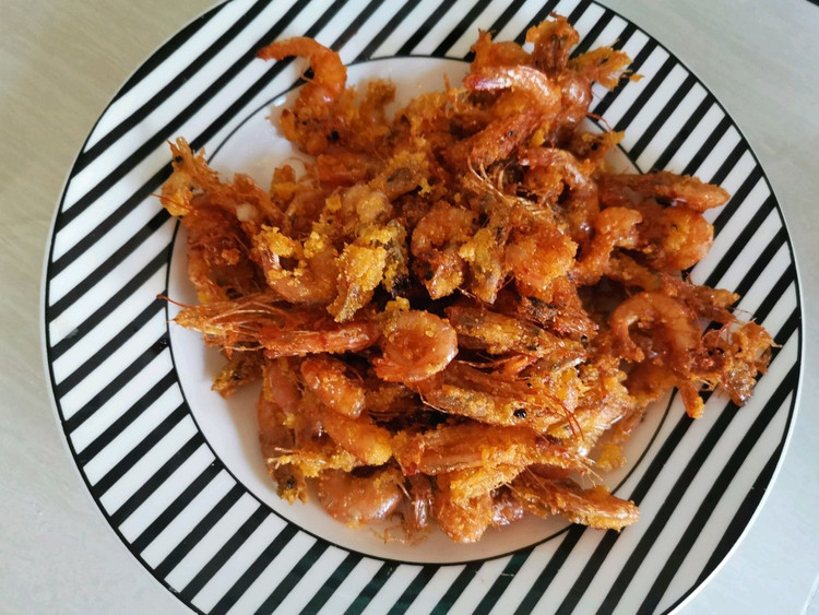 香嫩酥脆小河虾的做法