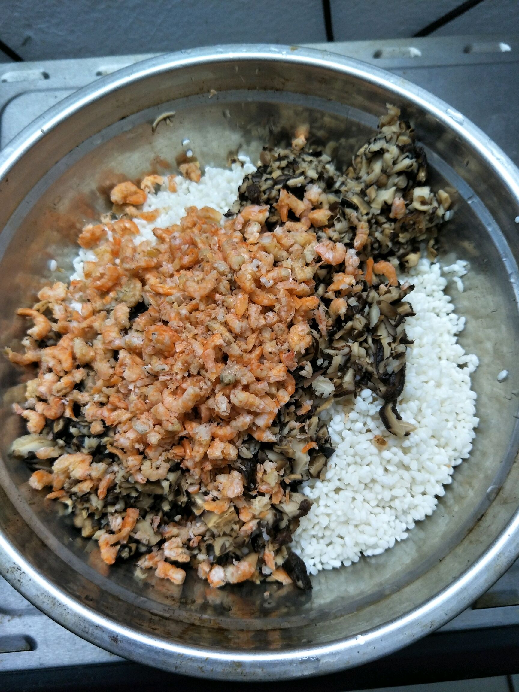 五彩糯米饭怎么做_五彩糯米饭的做法_优妈小厨_豆果美食