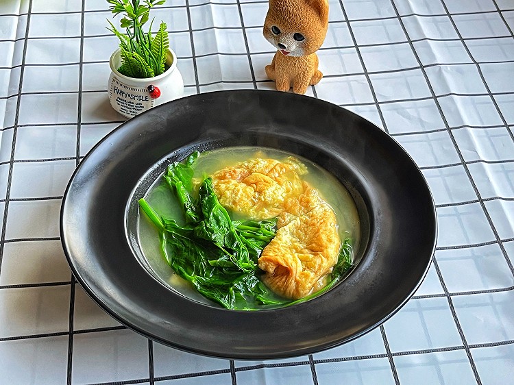 鸡蛋炖豌豆尖汤的做法