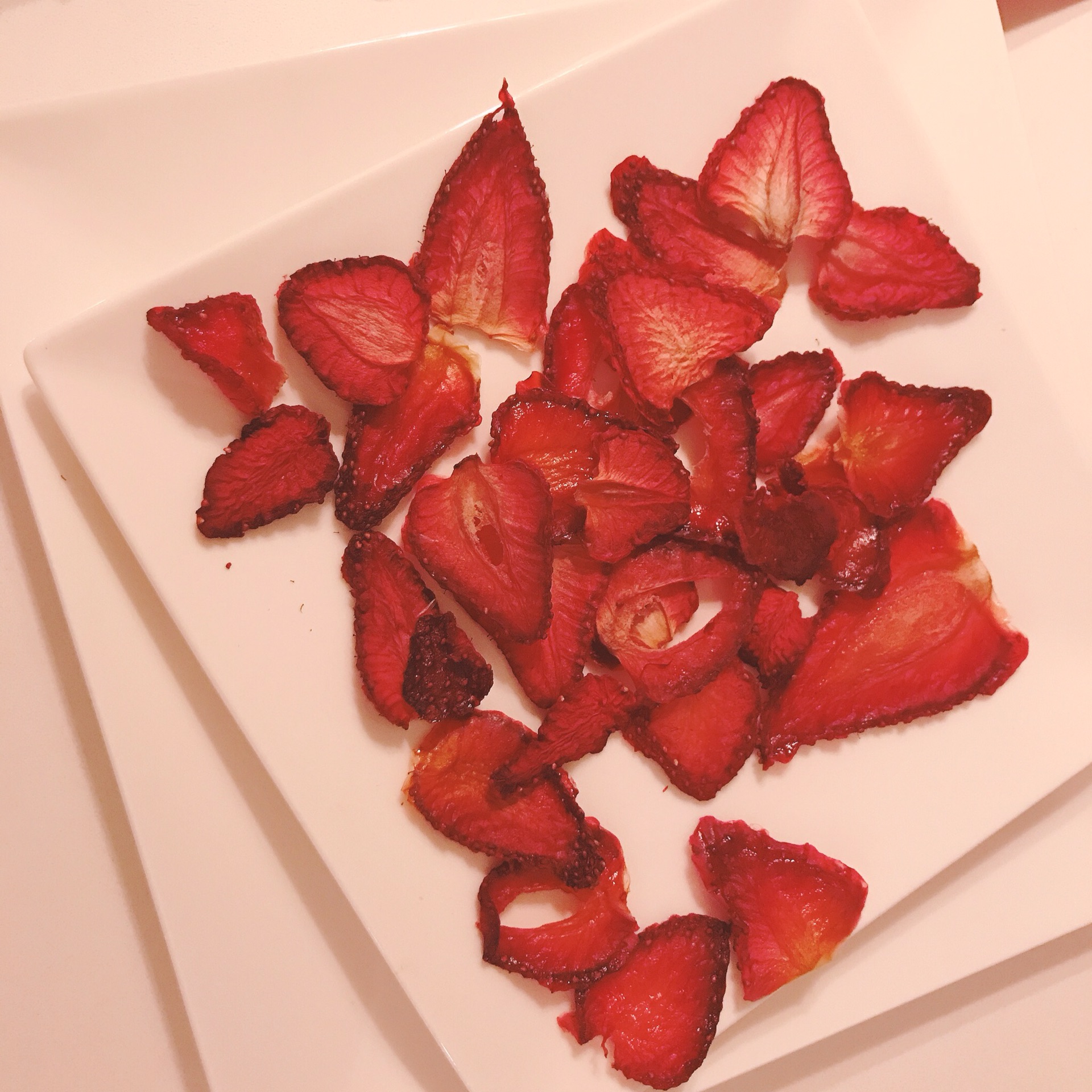 草莓干怎么做_草莓干的做法_豆果美食