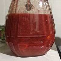 养颜草莓酒的做法图解6