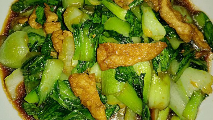 低卡路菜肴——素鸡腿炒油菜