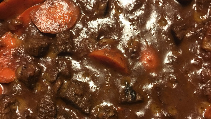 红酒炖牛肉