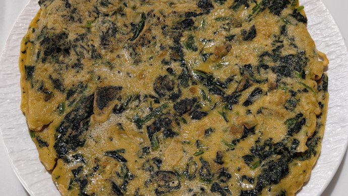 周六吃菠菜鸡蛋煎饼