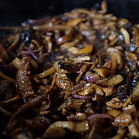 韭黄鳝丝的做法图解10