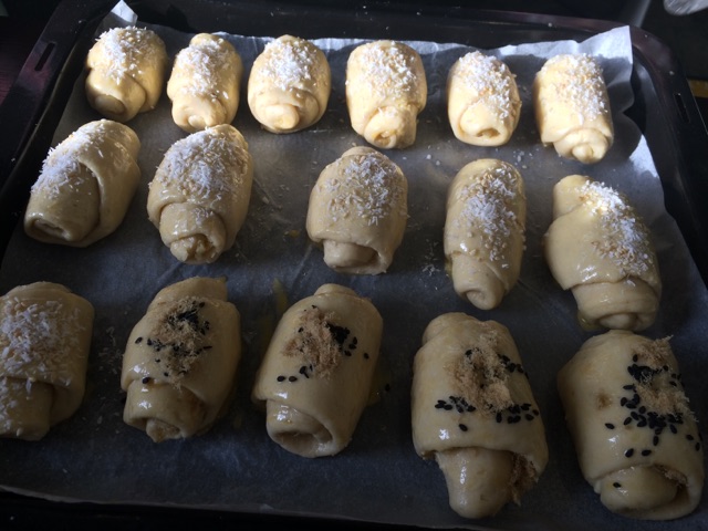 蜂蜜糯米小面包（椰蓉&肉松馅）的做法图解4