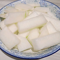 健脾袪湿：冬瓜干贝烩薏米的做法图解3