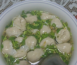 丸子妹鱼皮饺美味鲜汤的做法