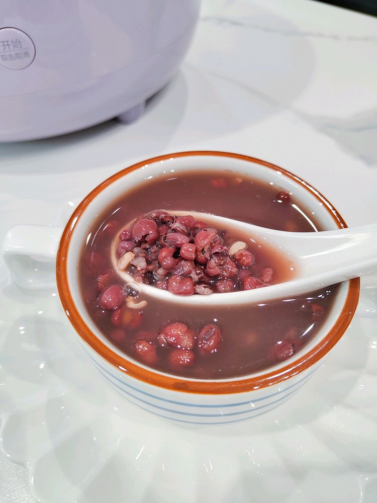 健脾祛湿红豆薏仁养生粥的做法
