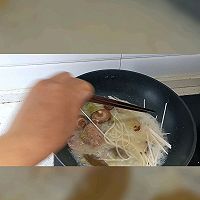 #夏至日，大口吃面#骨汤面的做法图解2