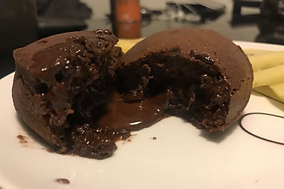 心太软-熔岩巧克力蛋糕