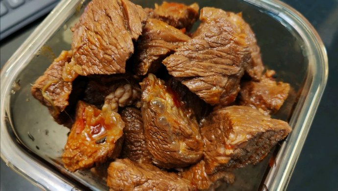 炖牛肉