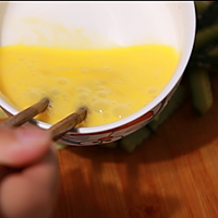 焦香酥脆黄瓜条的做法图解4
