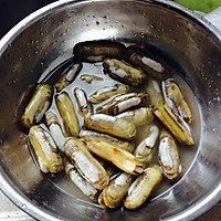 盐水蛏子的做法图解1