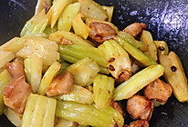 苦瓜焖肉的做法