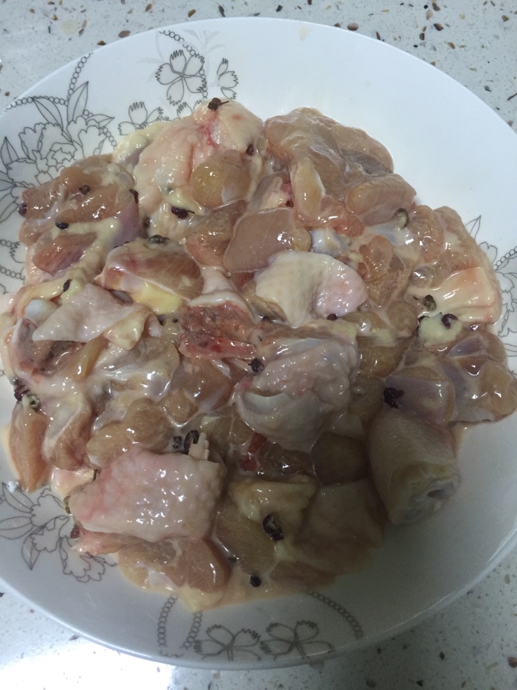 够味辣子鸡的做法图解2