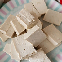 白菜粉条炖豆腐的做法图解2