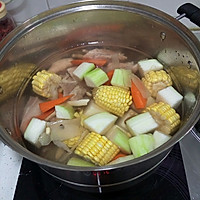 扇骨鸡脚节瓜汤的做法图解3