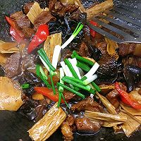 #一蔬一饭皆告白#腐竹木耳烧肉的做法图解18