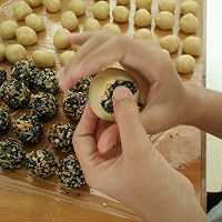 广式五仁月饼#跨界烤箱，探索味来#的做法图解7