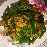 蒜苔炒肉的做法图解4