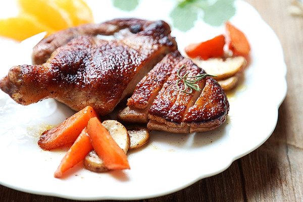 主妇私授鸭肉的健康吃法--【香煎鸭肉】
