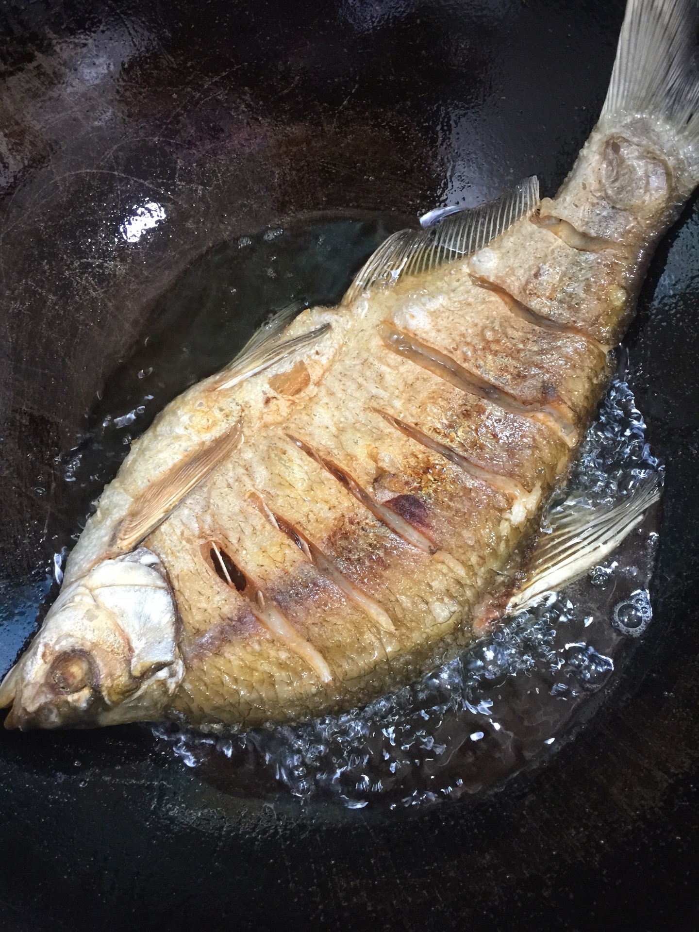 红烧武昌鱼最简单的家常做法鱼，学会就可以回家露一手__财经头条
