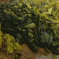 雪菜肉丝面#福临门暖冬宴幸福面#的做法图解3