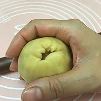 广式坚果月饼的做法图解9