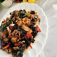 #旅行中的美味#尖椒木耳炒肉的做法图解17