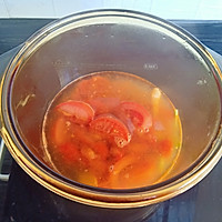 番茄玉米排骨汤的做法图解7