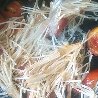 番茄金针菇汤的做法图解4