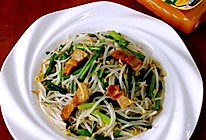豆芽炒韭菜#太太乐鲜鸡汁中式#的做法