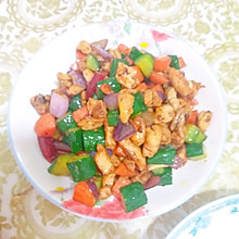宫爆鸡丁