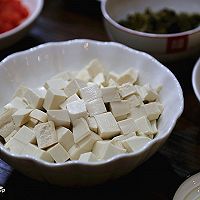 雪菜肉沫烧豆腐的做法图解2