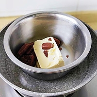 缤纷巧克力芝士蛋糕的做法图解3