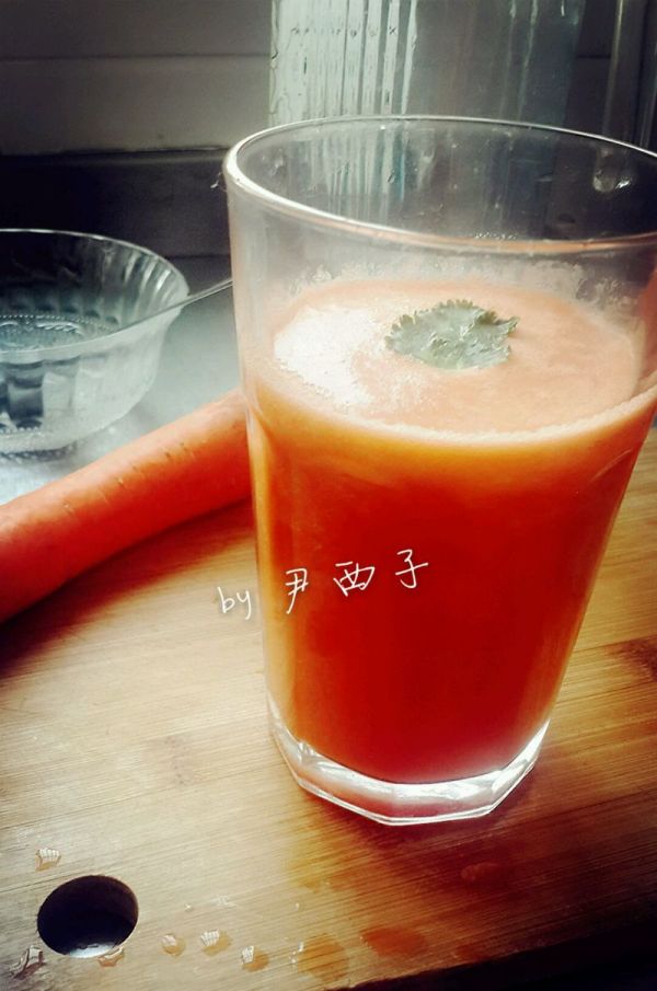 【胡萝卜苹果汁】减肥果汁第一弹